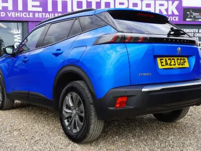 Used Peugeot 2008 Active+ 100 HP (73 kW) 2023 Blue SUV