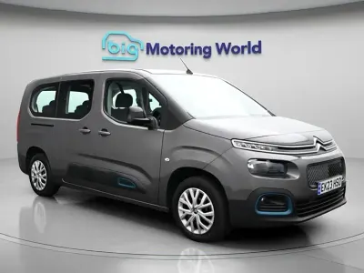 Używany Citroën e-Berlingo Feel 100 kW (136 KM) 2023 Minivan