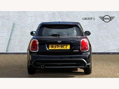 Used Mini Cooper Classic 136 HP (100 kW) 2022 Black Hatchback
