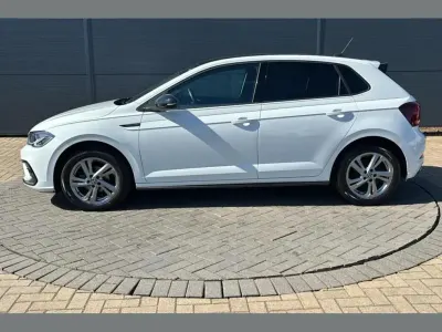 Używany VW Polo R-line 94 KM (69 kW) 2024 Biały Hatchback