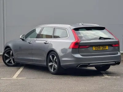 Second-hand Volvo V90 R-Design Pro 2018 Gri Break