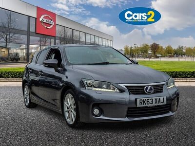 Lexus CT200h