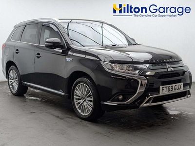 Used Mitsubishi Outlander P-HEV 224 HP (164 kW) 2020 Black Estate
