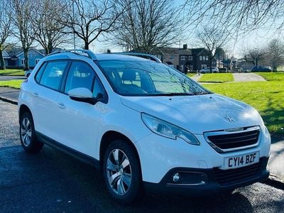 Used Peugeot 2008 Active 68 HP (50 kW) 2014 White SUV