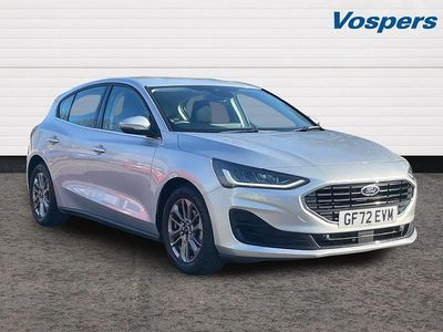 Begagnad Ford Focus Titanium 125 HK (91 kW) 2023 Silver Halvkombi