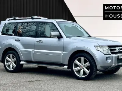 Used Mitsubishi Shogun 197 HP (144 kW) 2011 Silver SUV