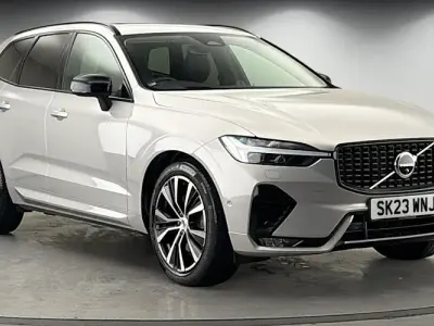 Used Volvo XC60 Ultimate 250 HP (183 kW) 2022 Silver dawn SUV