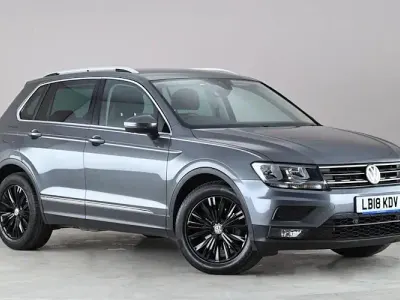 Usado VW Tiguan SE 150 HP (110 kW) 2018 Cinzento SUV