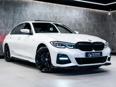 Begagnad BMW 330e M Sport 2021 Vit Sedan