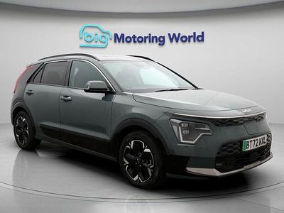 Used Kia e-Niro 147 kW (201 HP) 2023 Green SUV