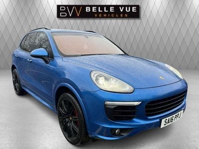 Blue Used 2016 Porsche Cayenne SUV | £19,995 (Fair price)