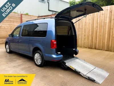 Used VW Caddy Maxi Life 2018 Blue MPV