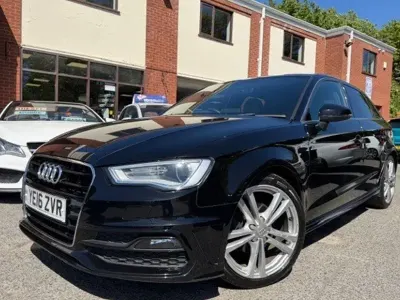 Begagnad Audi A3 S-Line 125 HK (91 kW) 2016 Svart Halvkombi