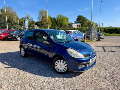 Usado Renault Clio II Expression 2005 Azul Citadino