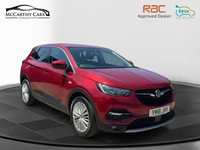 Used Vauxhall Grandland X Sport 130 HP (95 kW) 2018 Red SUV