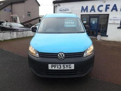 Begagnad VW Caddy Startline 102 HK (75 kW) 2013 Blå Minibuss