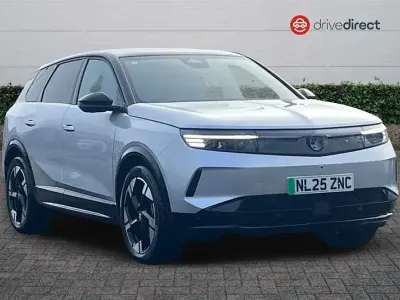 Used Vauxhall Grandland Ultimate 156 kW (213 HP) 2025 Grey SUV