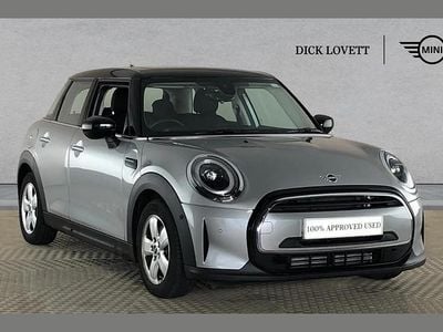 Used Mini Cooper Classic 134 HP (98 kW) 2023 Silver Hatchback