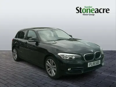 Used BMW 116 Sport Line 113 HP (83 kW) 2019 Black Hatchback