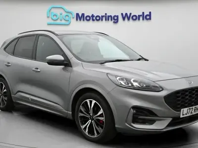 Used Ford Kuga ST-Line X 190 HP (139 kW) 2023 Silver SUV