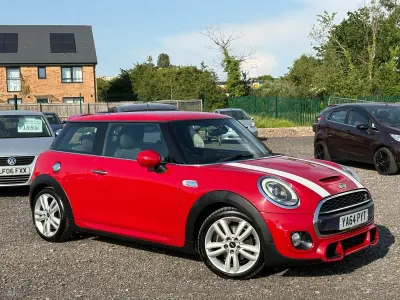 Used Mini Cooper S Hatch 2015 Red Hatchback