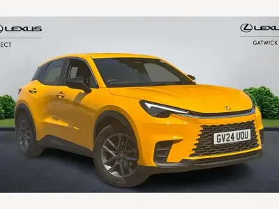 Used Lexus LBX 136 HP (100 kW) 2024 Yellow SUV