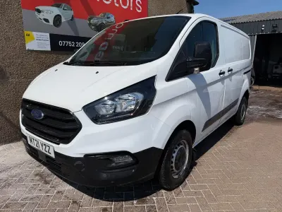 Used Ford Transit Custom S 105 HP (77 kW) 2021 White Van