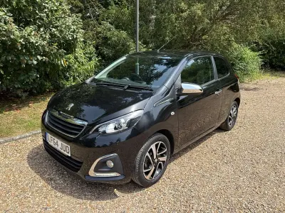Used Peugeot 108 82 HP (60 kW) 2014 Black Hatchback