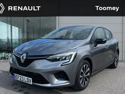 Used Renault Clio V Evolution 90 HP (66 kW) 2023 Grey  Hatchback