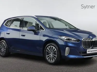 Used BMW 220 Active Tourer Luxury Line 168 HP (123 kW) 2023 Blue MPV