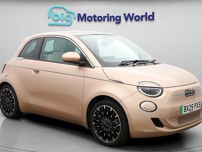 Used Fiat 500e 86 kW (118 HP) 2025 Gold Hatchback