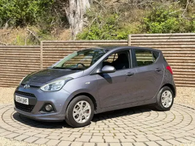 Used Hyundai i10 SE 87 HP (63 kW) 2014 Grey Hatchback