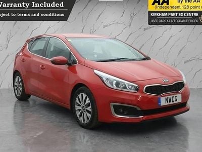 Used Kia Ceed 134 HP (98 kW) 2016 Red Hatchback