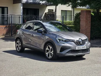 Used Renault Captur R.S. 140 HP (102 kW) 2022 Grey/black SUV