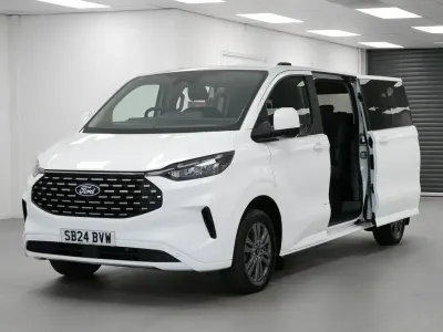 Used Ford Tourneo