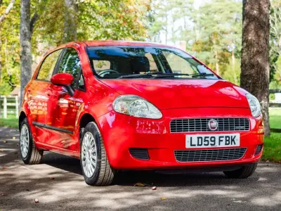Used Fiat Grande Punto Dynamic 75 HP (55 kW) 2009 Red Hatchback
