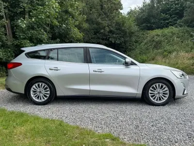 Used Ford Focus Titanium 125 HP (91 kW) 2018 Silver Estate