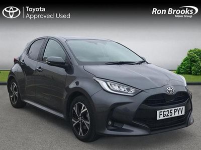 Used Toyota Yaris Hybrid Design 2025 Grey Hatchback