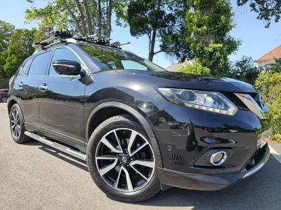 Used Nissan X-Trail Tekna 130 HP (95 kW) 2014 Black SUV