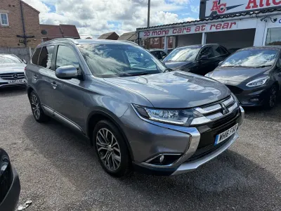 Used Mitsubishi Outlander 147 HP (108 kW) 2016 Grey SUV