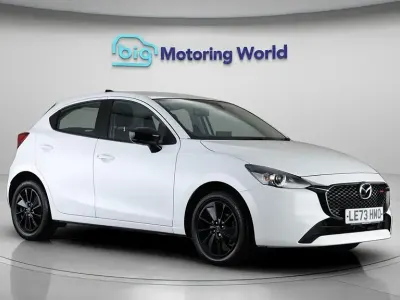Używany Mazda 2 Homura-Line 90 KM (66 kW) 2024 Biały Hatchback