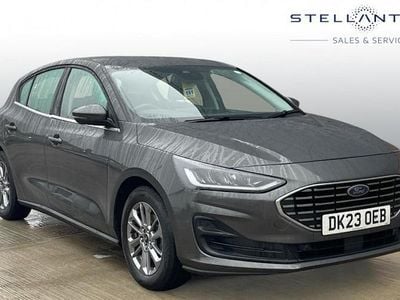 Used Ford Focus Titanium 155 HP (114 kW) 2023 Blue Hatchback