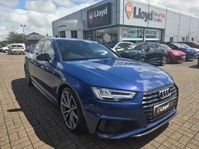 Used Audi A4 Black Edition 150 HP (110 kW) 2019 Blue Sedan