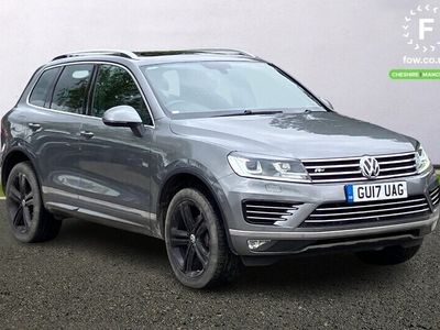 used VW Touareg DIESEL ESTATE 3.0 V6 TDI BMT 262 R-Line Plus 5dr Tip Auto [20"Alloys,Heated rear seats,Ambient lighting pack,Ultrasonic front and rear optical and audible parking sensors,Electric folding/heated/auto dimming door mirrors,Automatic comin