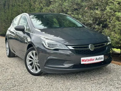 Second-hand Vauxhall Astra 100 CP (73 kW) 2016 Gri Hatchback