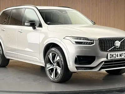 Used Volvo XC90 Plus 250 HP (183 kW) 2025 SUV