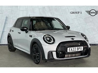 Used Mini Cooper S Comfort 178 HP (130 kW) 2022 White silver Hatchback