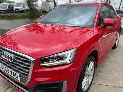 Begagnad Audi Q2 S-Line 150 HK (110 kW) 2020 SUV