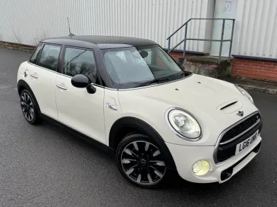 Used Mini Cooper SD Hatch 2016 White Hatchback