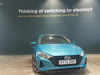 Used Hyundai i20 Premium 100 HP (73 kW) 2022 Blue Hatchback